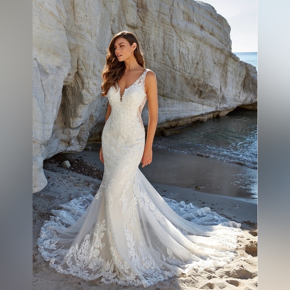 Eddy K Dreams Wedding Dress (Ivory)